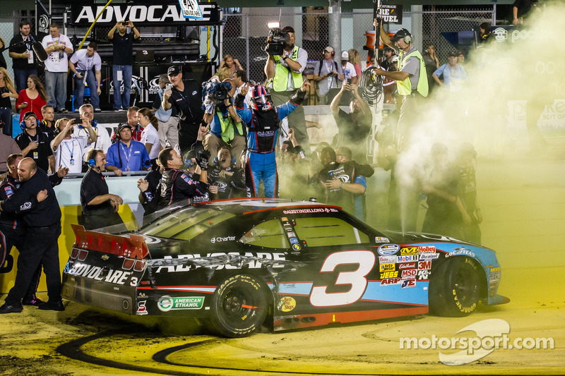 Austin Dillon battles back for 2013 Nationwide championship