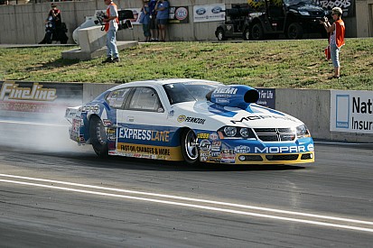 Johnson Runs to Provisional Pole at Pomona