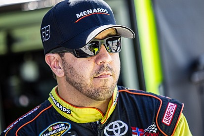 Matt Crafton will sub for Kyle Busch in the Daytona 500