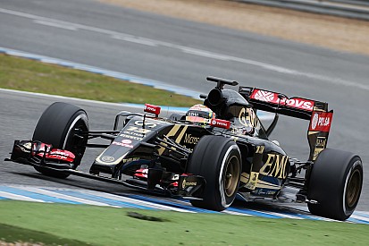 El Lotus E23 entró a por primera vez en Jerez