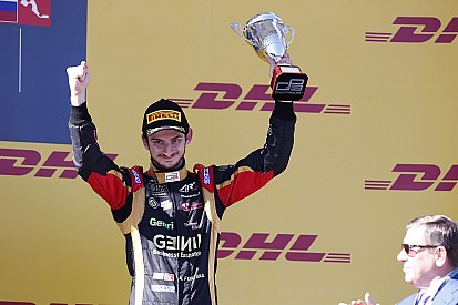 GP3 - Alex Fontana débarque chez Status avec 60 sponsors !