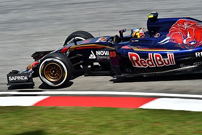 Sainz déjoue les obstacles et comble Toro Rosso