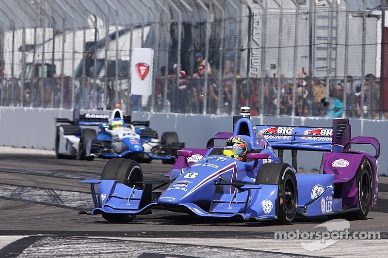 Карам продолжит выступления за Ganassi