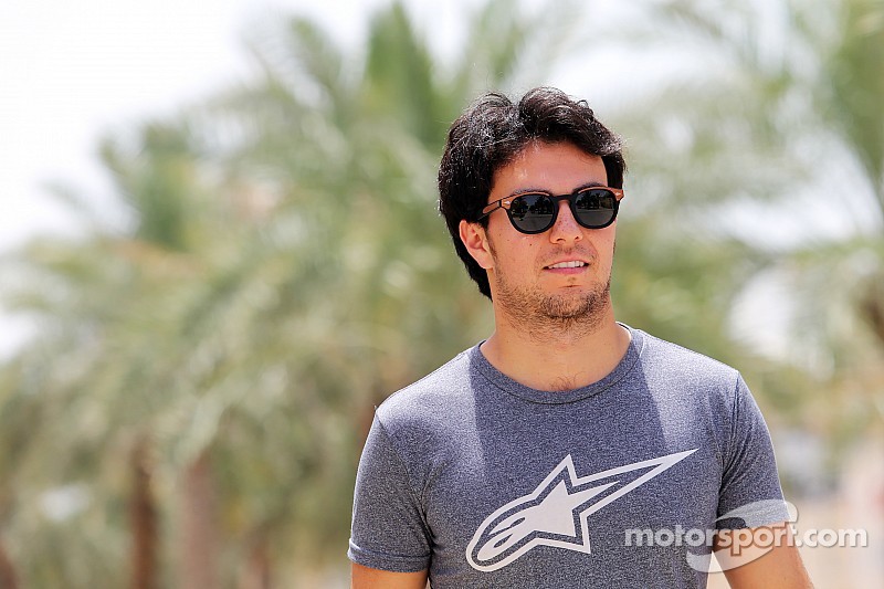 Quisiera tener un coche más competitivo: Checo