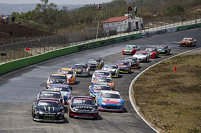 29 pilotos buscarán el triunfo en Querétaro