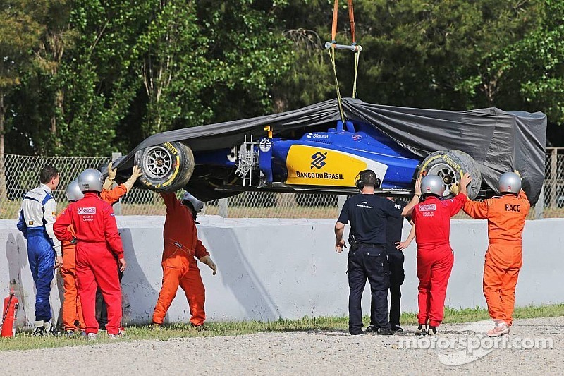 Marciello crashe la Sauber à Barcelone