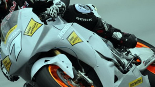 Conclusi i deb-test per Sic e Aoyama a Sepang