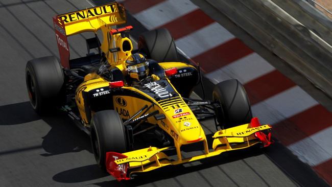 Monaco, libere 3: Kubica leader, Alonso sbatte