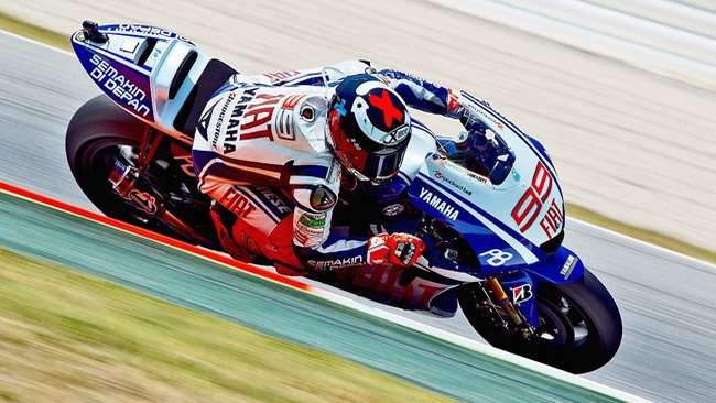 Lorenzo fa il suo dovere anche a Barcellona