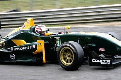 Colori Lotus per la Litespeed in vista di Rockingham