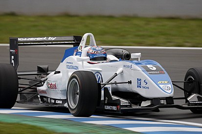 Mortara conquista anche l'ultima pole della stagione