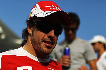 Abu Dhabi, day 4: Alonso a suo agio con le Pirelli