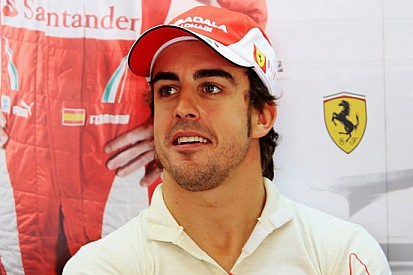 Alonso chiede rinforzi al muretto Ferrari