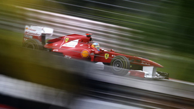 Una nuova ala anteriore per la Ferrari a Shanghai