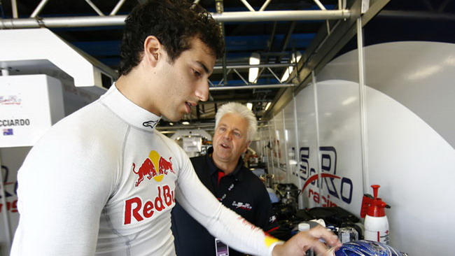 Tolti tutti i tempi a Daniel Ricciardo