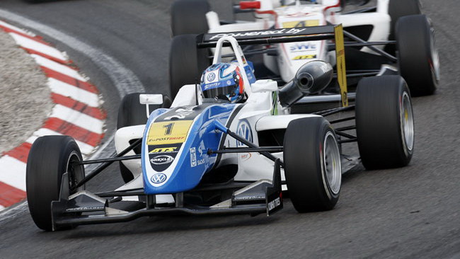 Wittmann prenota la pole position a Pau