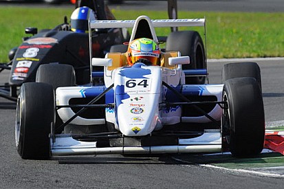 Pellitteri campione della Formula 2000 Light