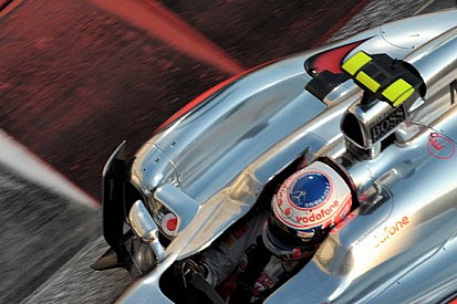 La McLaren ha superato tutti i crash test 2012!