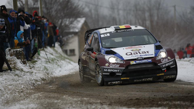 Neuville apre il 2013 svettando nello shakedown