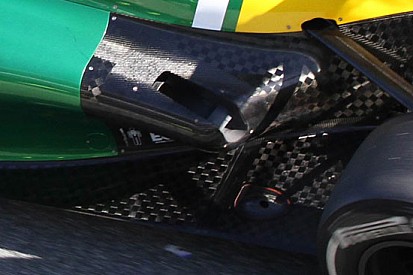 C'è anche la pinnetta illegale della Caterham!
