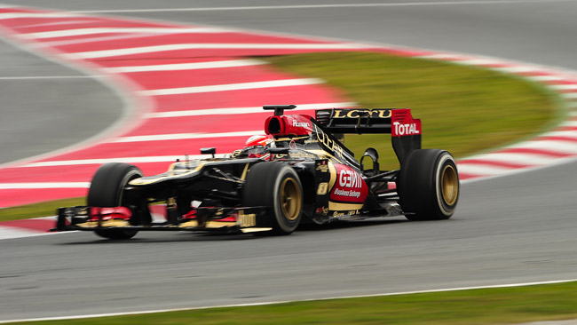 Barcellona, Day 2: Grosjean chiude in vetta