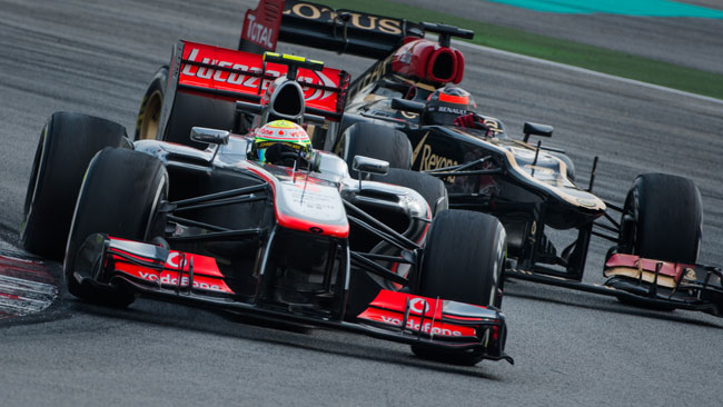 McLaren: Perez a punti, Button si ferma ai box