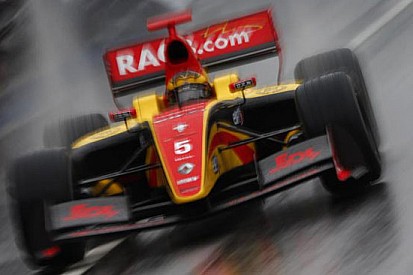 Stoffel Vandoorne in pole all'esordio a Monza