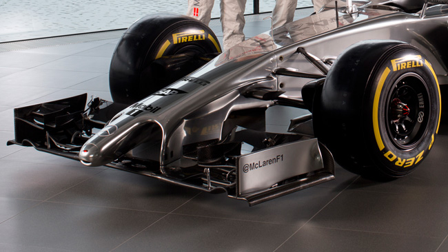 McLaren: la sospensione anteriore torna push rod
