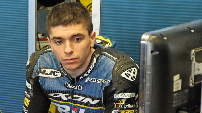 Alex Marinelarena cade ed è in coma farmacologico