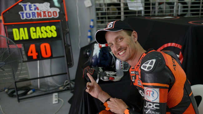 Colin Edwards ha deciso: lascia la MotoGp a fine anno