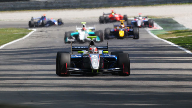 Luca Ghiotto sfiora il suo primo podio a Monza