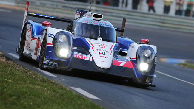 Le Mans, 2° Ora: Toyota in testa dopo i botti