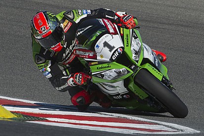 Portimao, Gara 1: Sykes centra la terza vittoria di fila