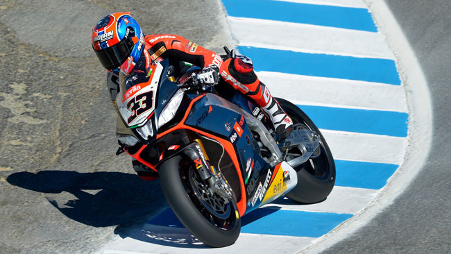 Laguna Seca, Gara 1: Melandri vince con autorità