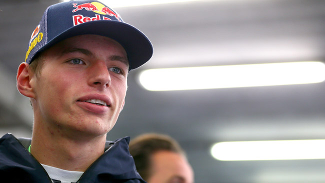 Max Verstappen debutta con la Red Bull RB7