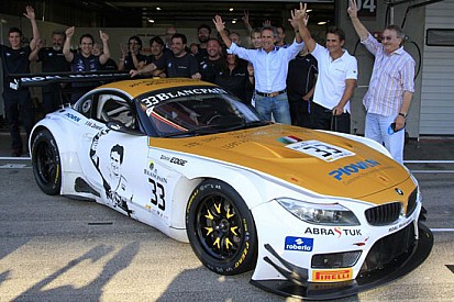 Livrea dorata per la Z4 di Zanardi a Portimao