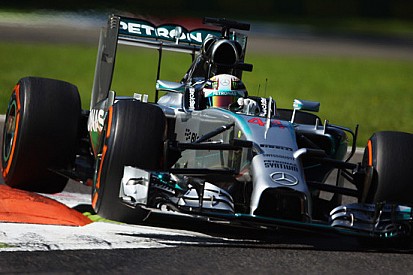 Hamilton si rilancia a Monza e la Ferrari sprofonda!