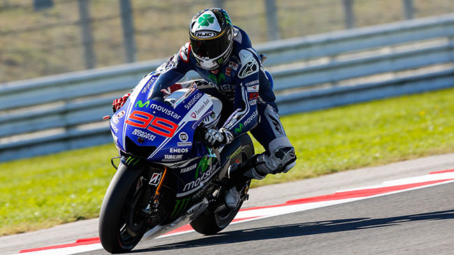 Misano, Q2: Lorenzo torna in pole, Rossi in prima fila