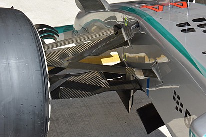 Mercedes: chi copierà la sospensione a diapason?