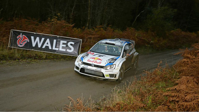 Galles PS9: Latvala finisce subito in un fosso!