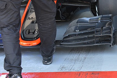 McLaren: paratia dell'ala modificata per Alonso