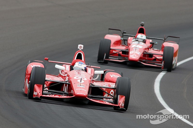 Dixon gana la pole para las 500 Millas de Indy