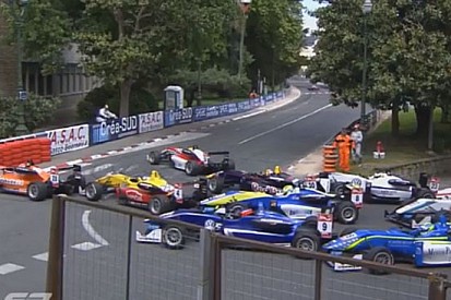 Che tamponamento in F3: Gara 2 interrotta!