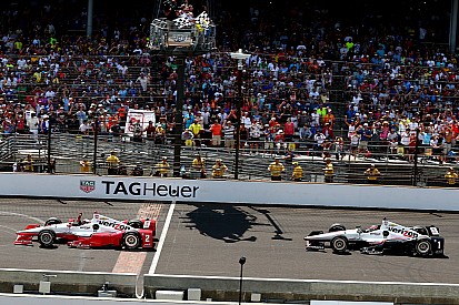 Juan Pablo Montoya gana las 500 Millas de Indianápolis