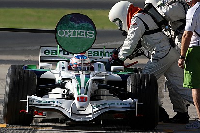 Decisión inminente sobre la recarga de combustible