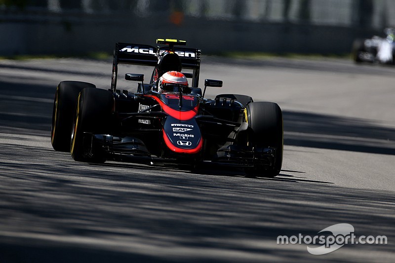 McLaren ne songe pas encore à son duo de pilotes 2016
