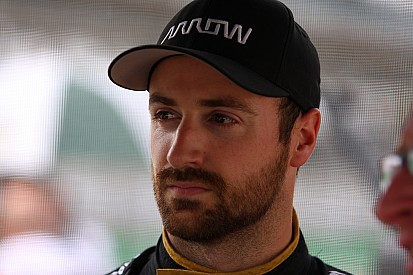 Hinchcliffe dice que se recupera mejor de lo esperado