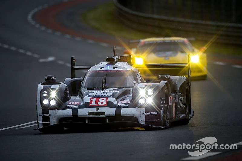 Porsche, con tiempo increíble en la calificación