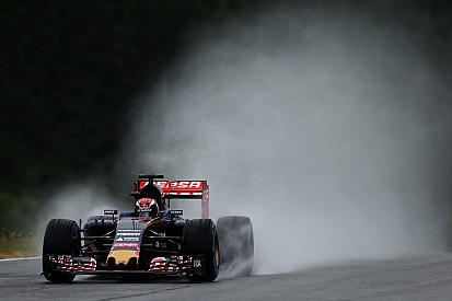 Verstappen salva el honor de Renault en la clasificación