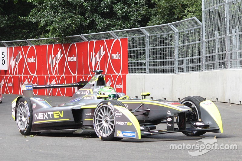 Piquet Jr remporte le titre -